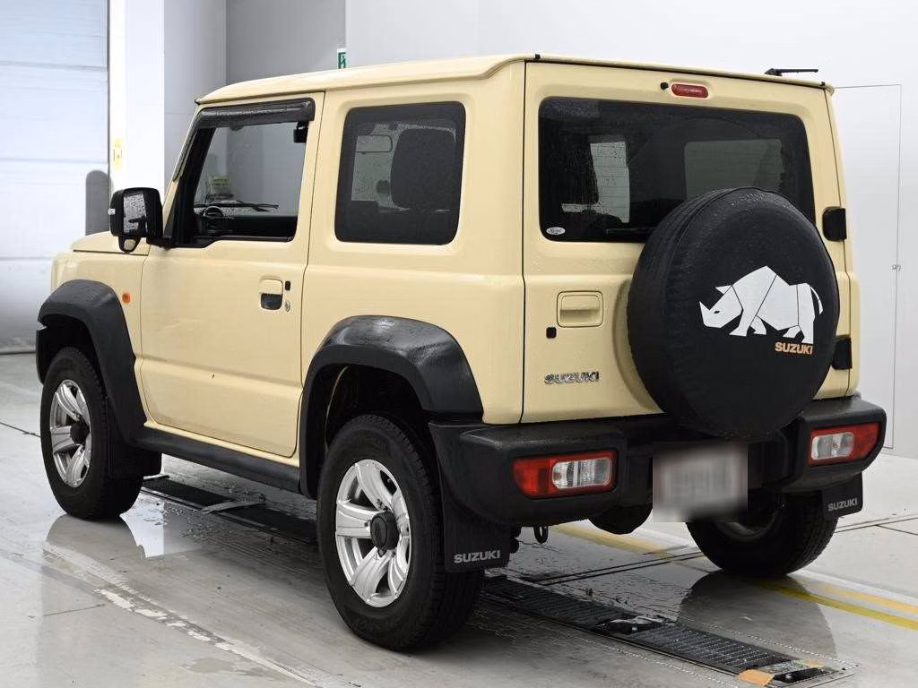 SUZUKI JIMNY SIERRA