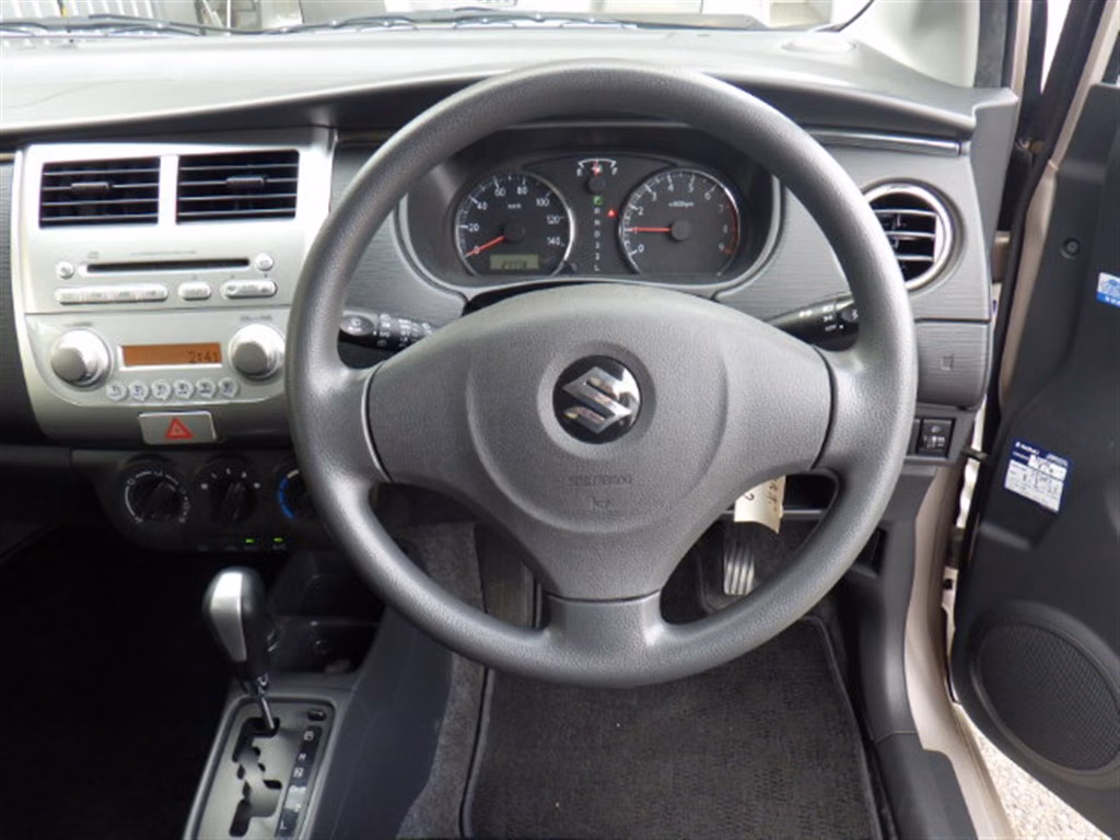 SUZUKI CERVO