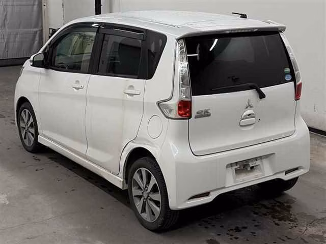 MITSUBISHI EK CUSTOM