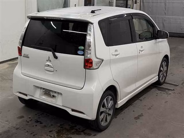 MITSUBISHI EK CUSTOM