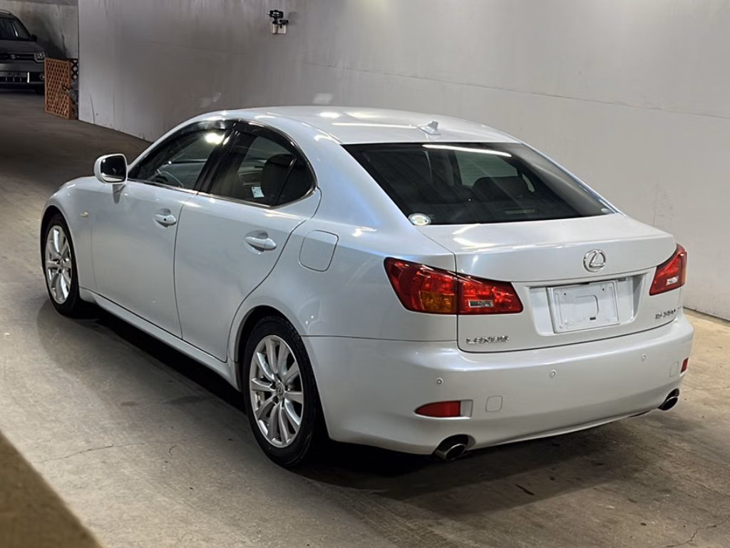 LEXUS IS350