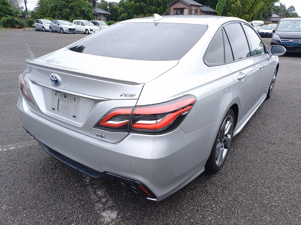 TOYOTA CROWN
