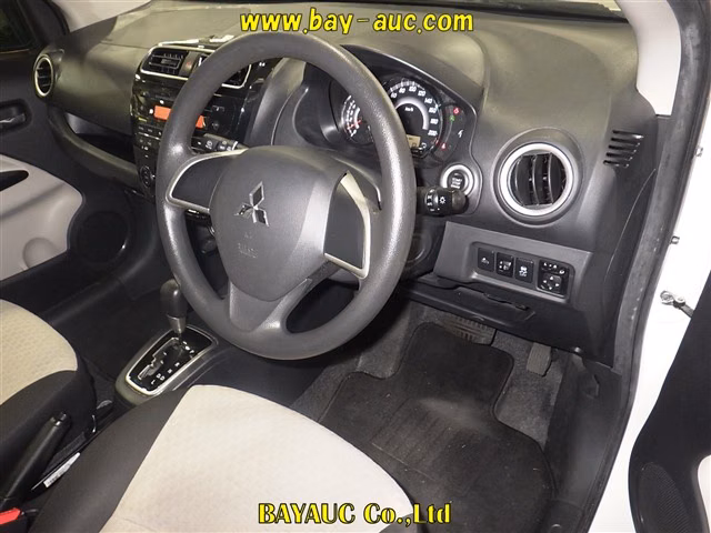 MITSUBISHI MIRAGE