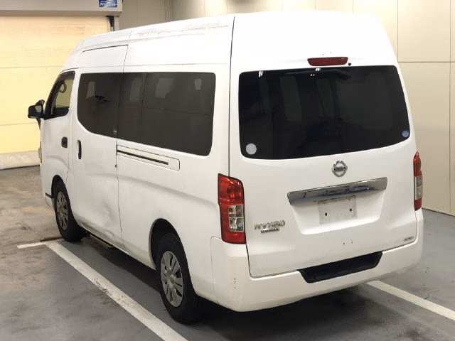 NISSAN NV350 CARAVAN