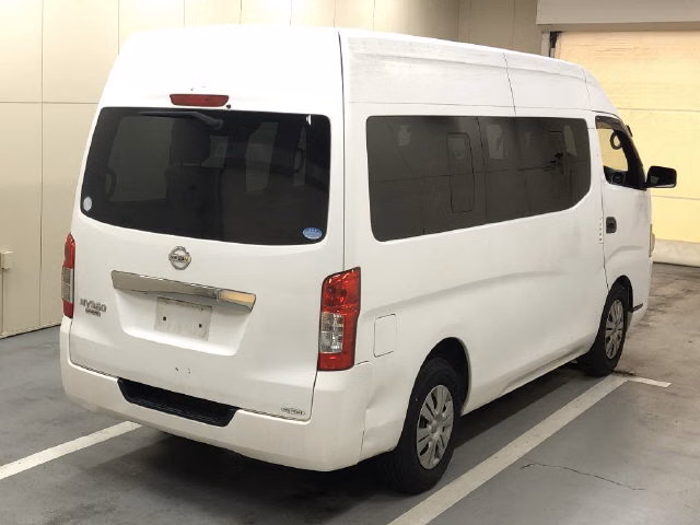 NISSAN NV350 CARAVAN