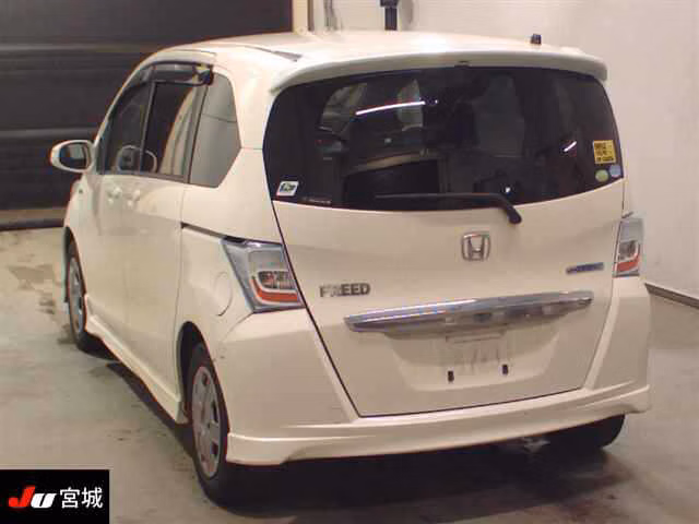 HONDA FREED