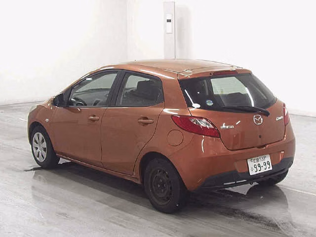 MAZDA DEMIO