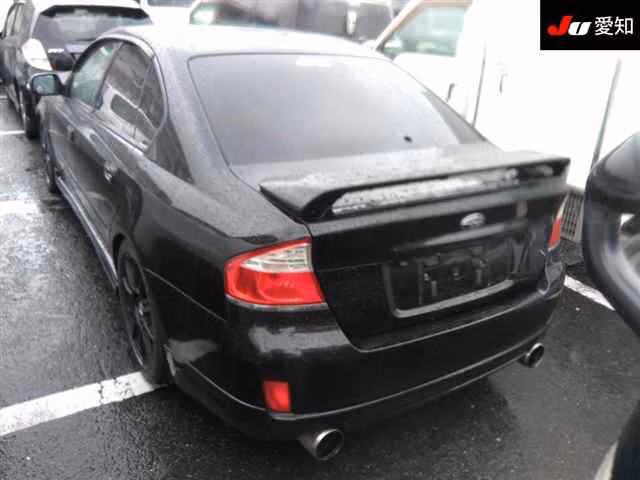 SUBARU LEGACY B4