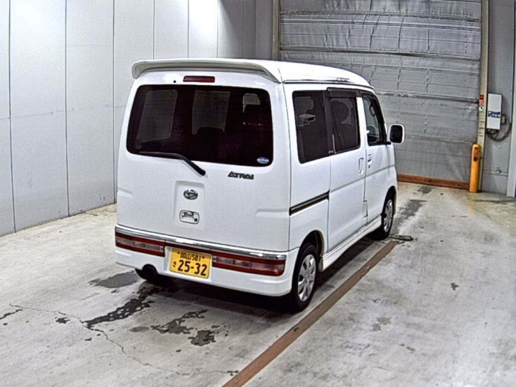 DAIHATSU ATRAI
