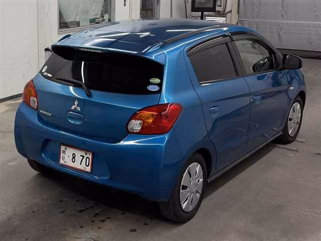 MITSUBISHI MIRAGE