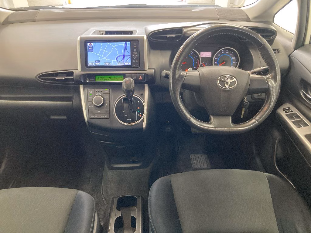 TOYOTA WISH