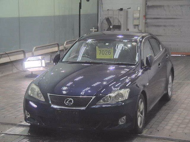 LEXUS IS250