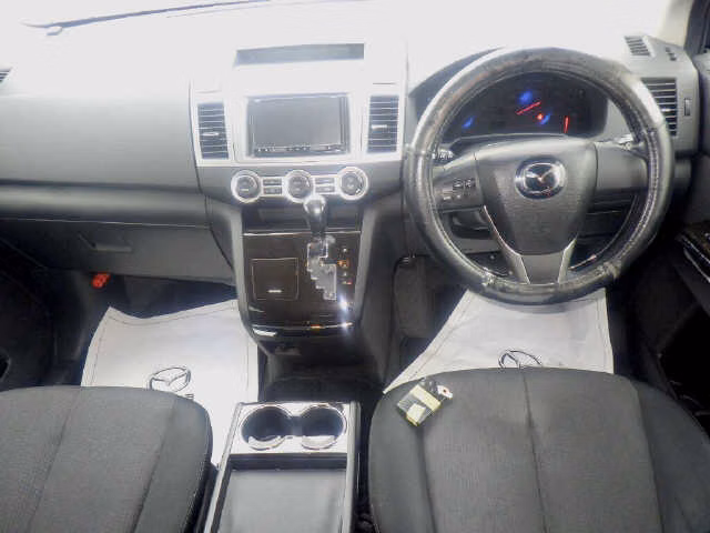 MAZDA MPV