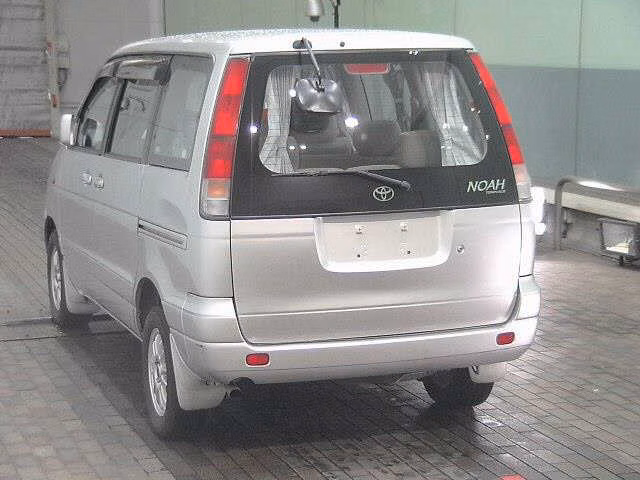 TOYOTA TOWN ACE NOAH