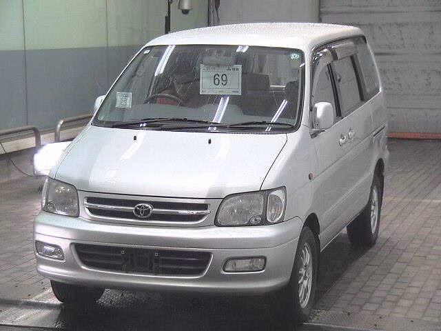 TOYOTA TOWN ACE NOAH