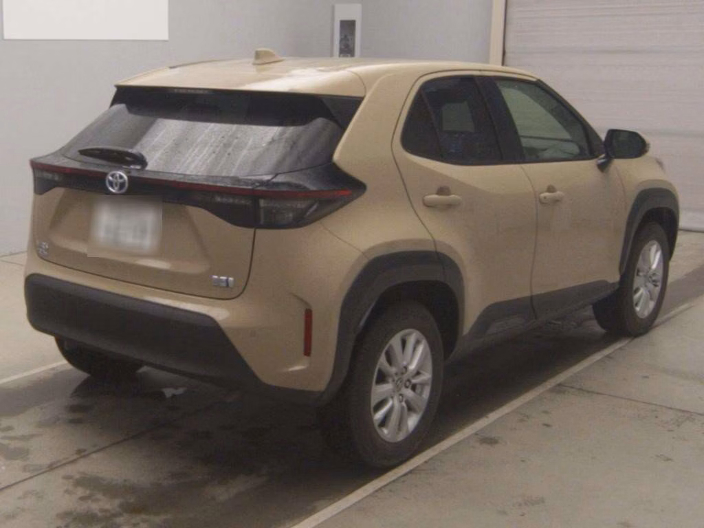 TOYOTA YARIS CROSS