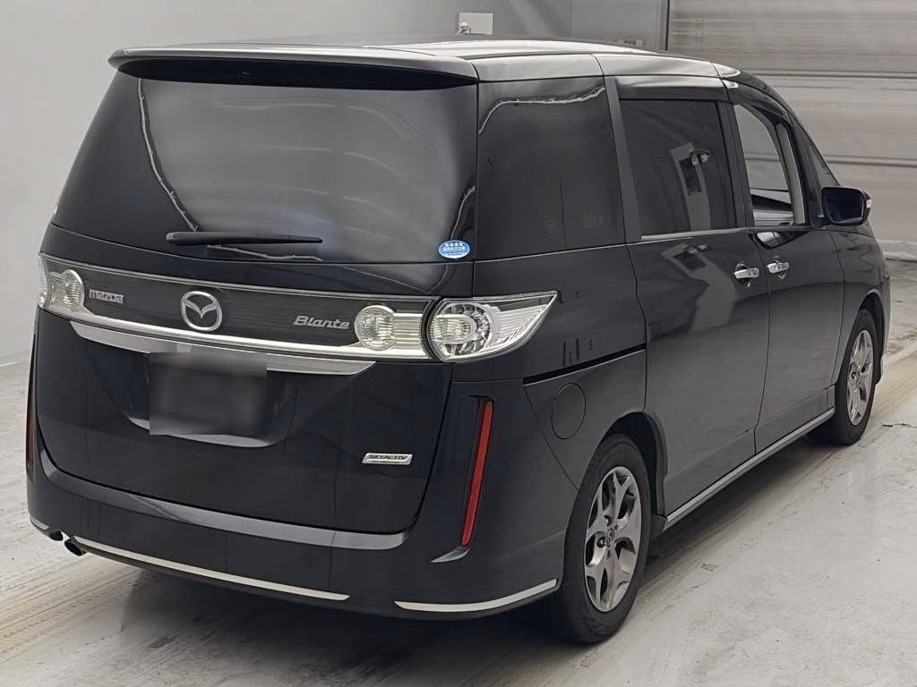 MAZDA BIANTE