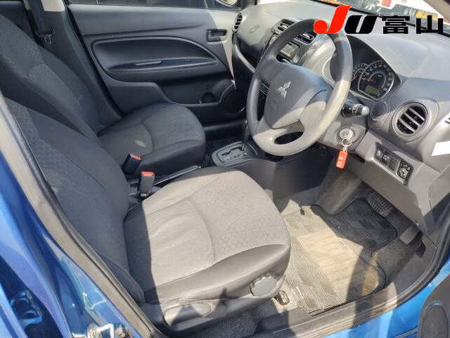 MITSUBISHI MIRAGE