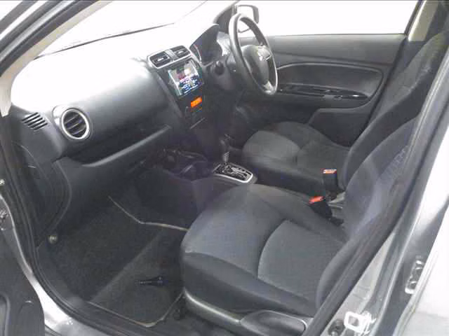 MITSUBISHI MIRAGE