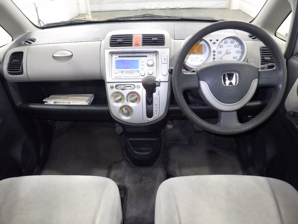 HONDA LIFE