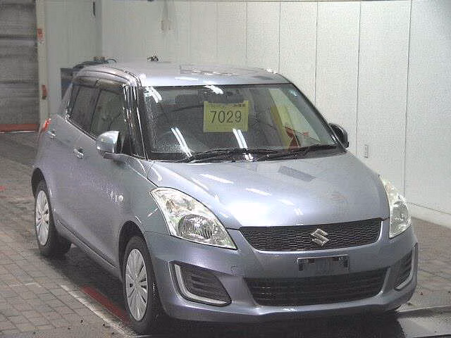 SUZUKI SWIFT