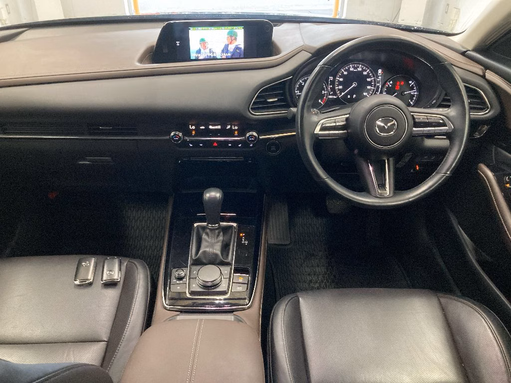 MAZDA CX-30