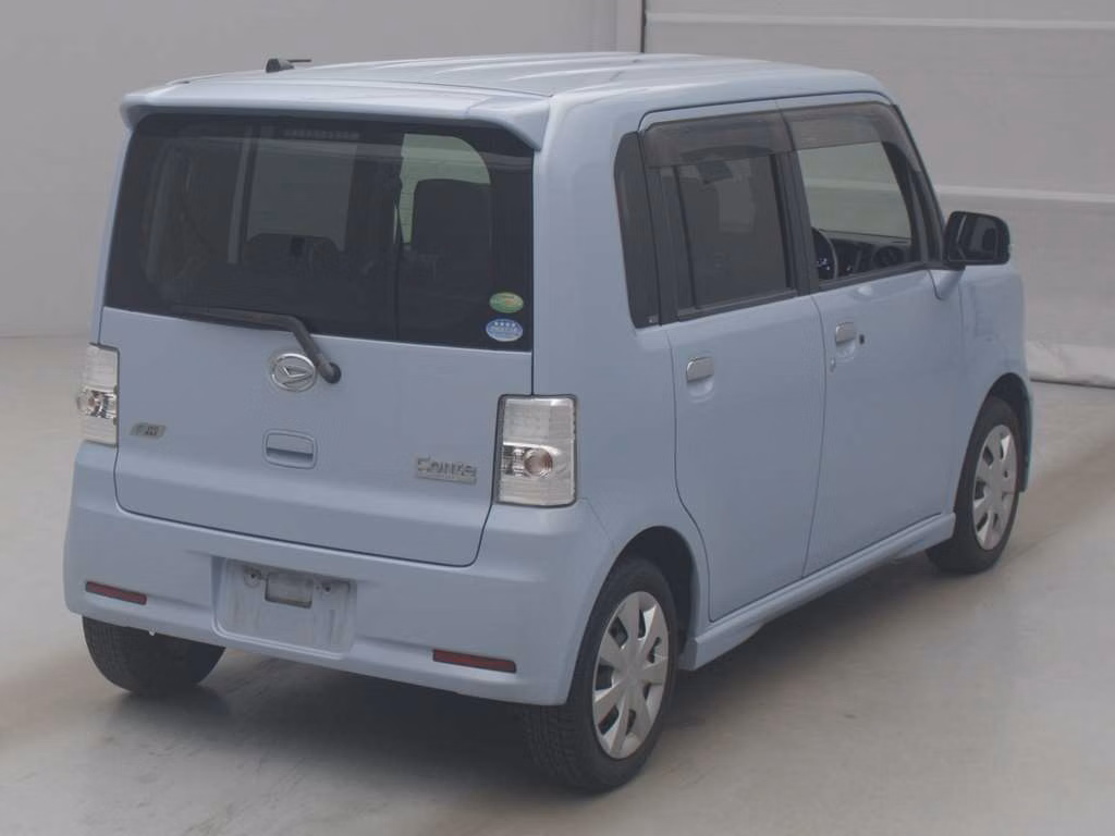 DAIHATSU MOVE CONTE