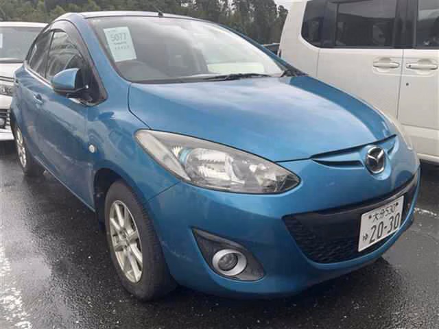 MAZDA DEMIO