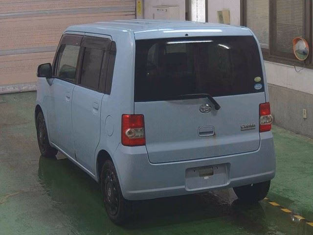 DAIHATSU MOVE CONTE