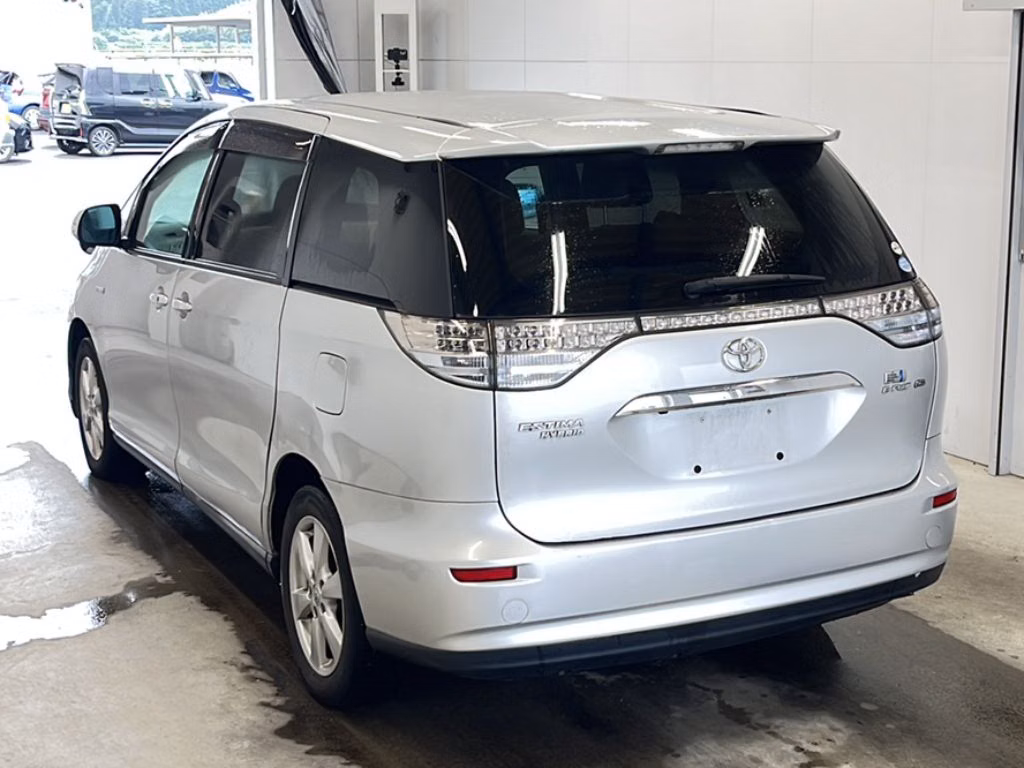TOYOTA ESTIMA