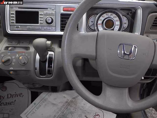 HONDA LIFE