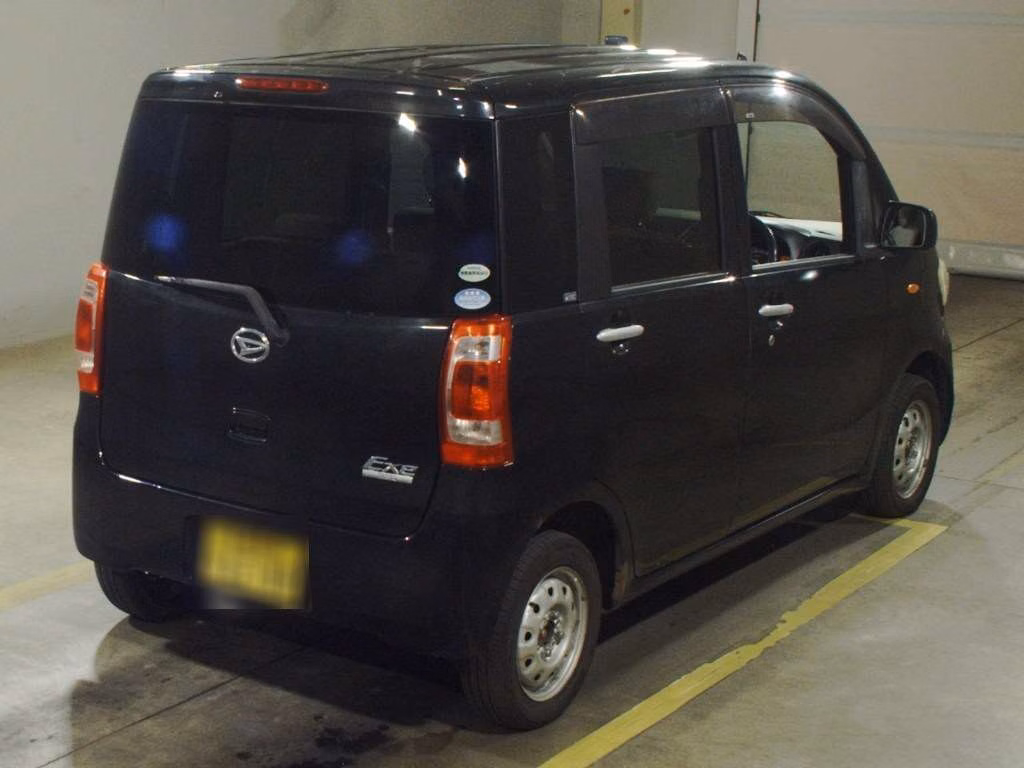 DAIHATSU TANTO EXE
