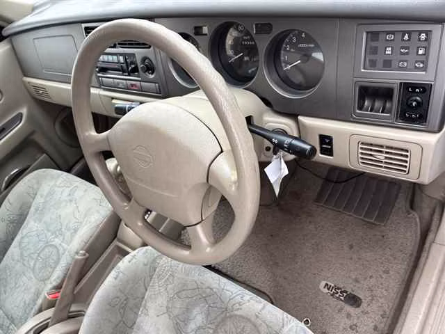 NISSAN RASHEEN