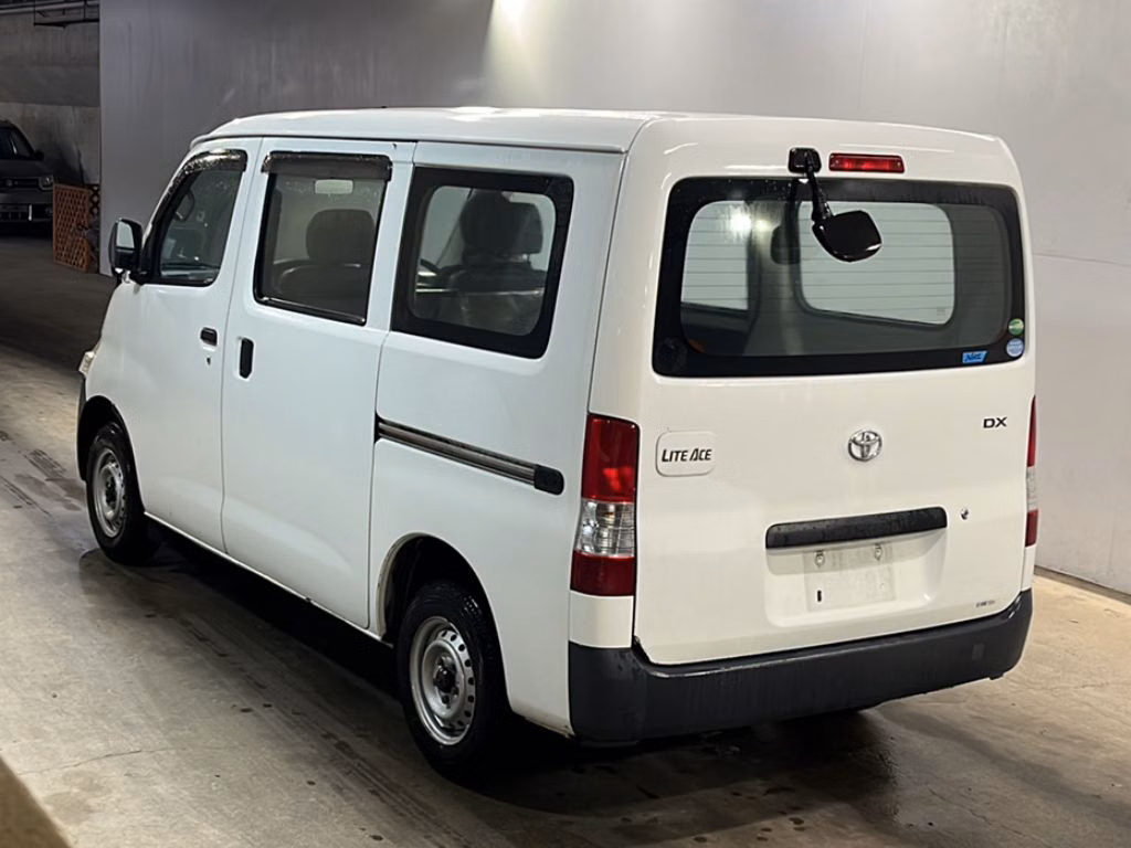 TOYOTA LITE ACE