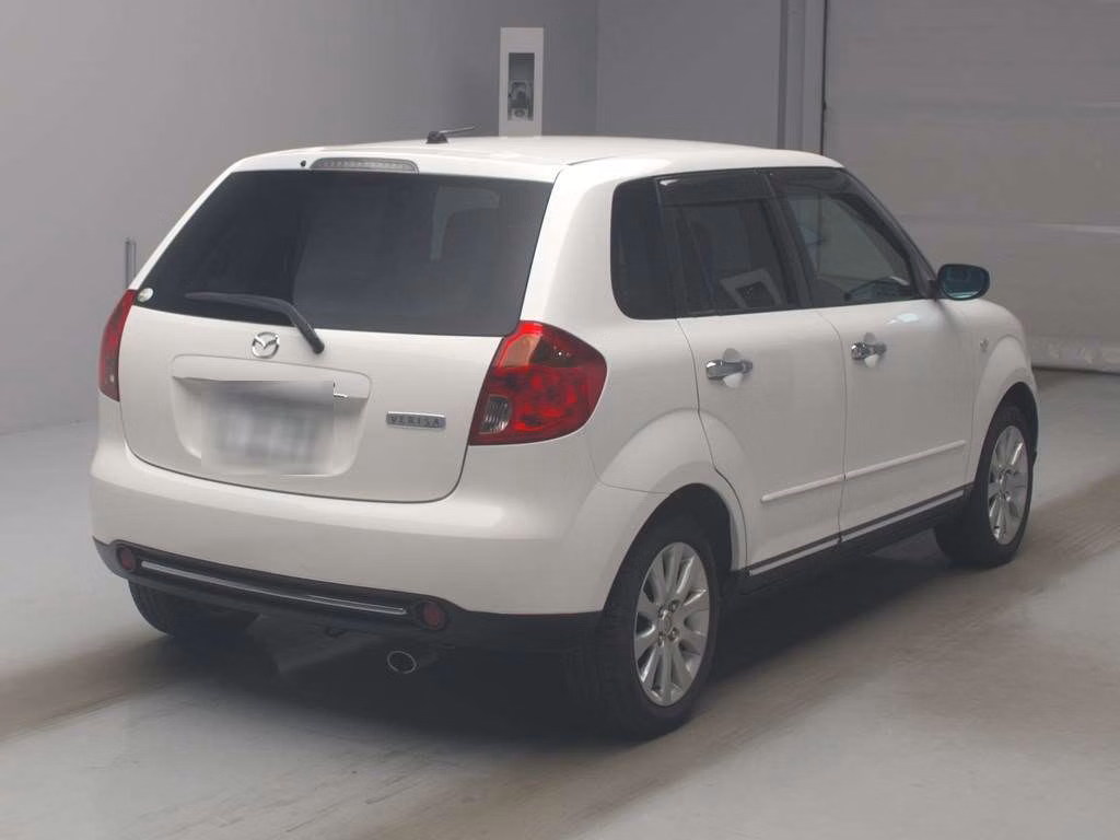MAZDA VERISA