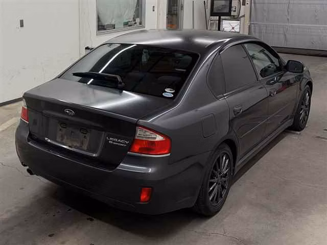 SUBARU LEGACY B4