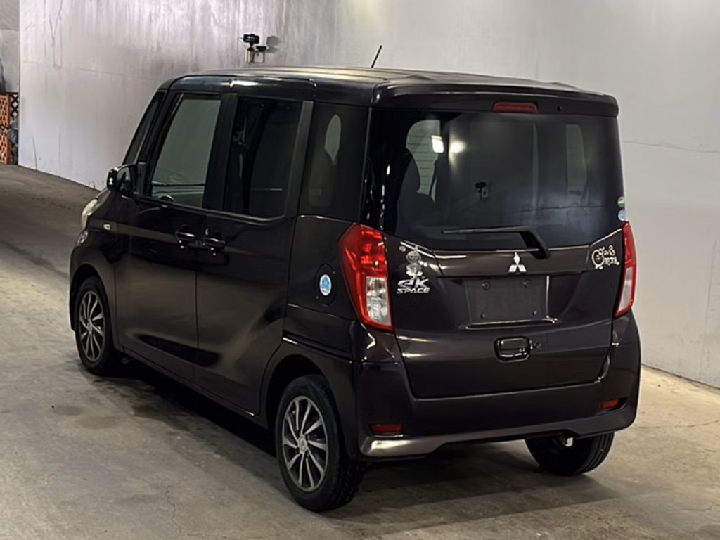 MITSUBISHI EK SPACE