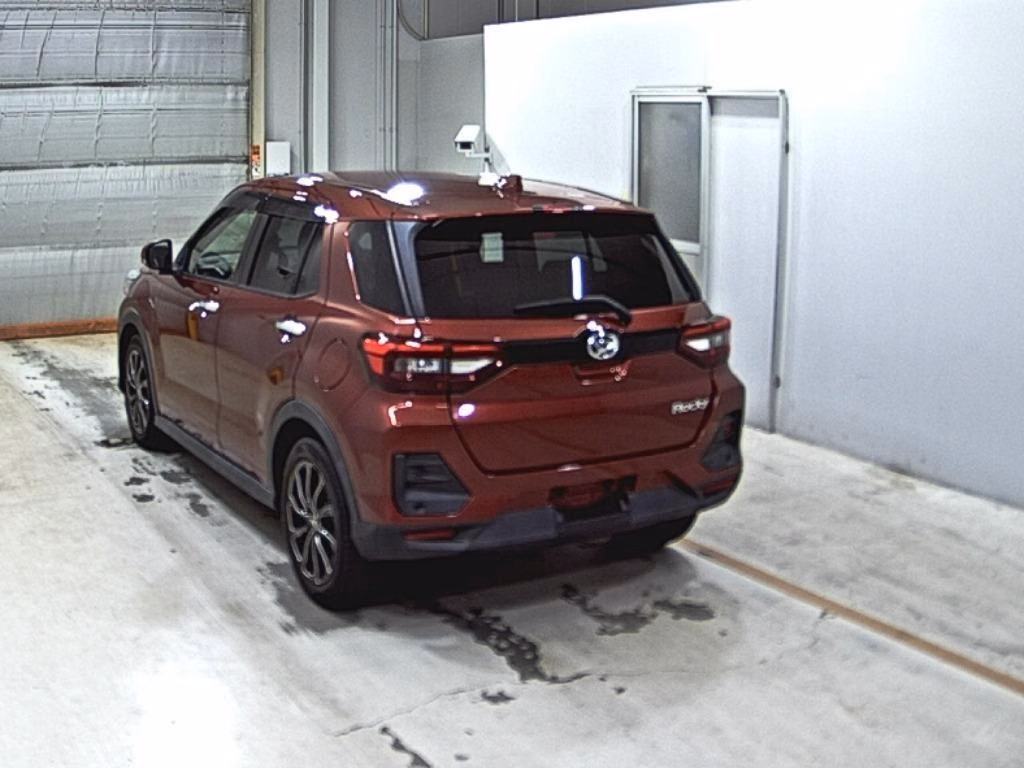 DAIHATSU ROCKY