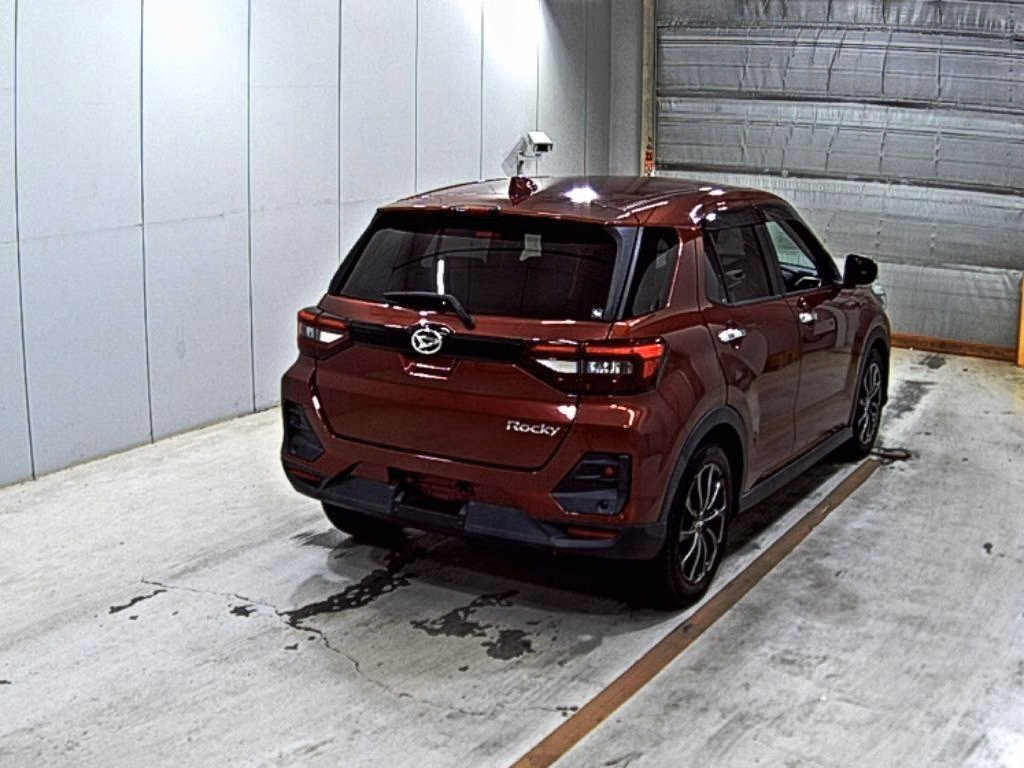 DAIHATSU ROCKY