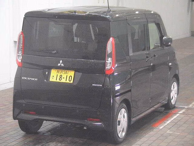 MITSUBISHI EK SPACE
