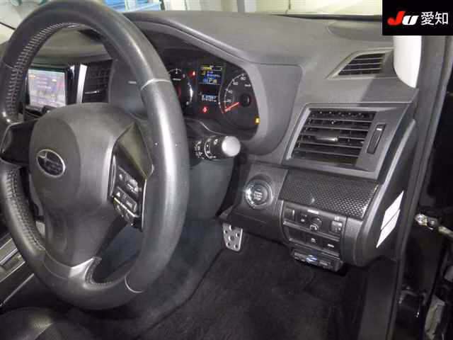 SUBARU LEGACY B4