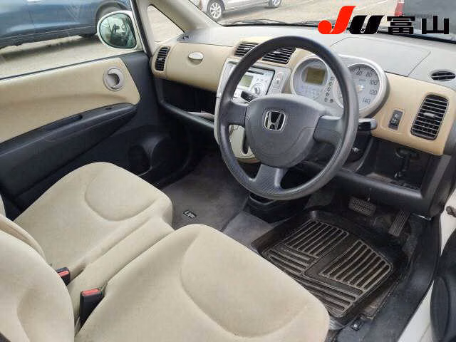 HONDA LIFE