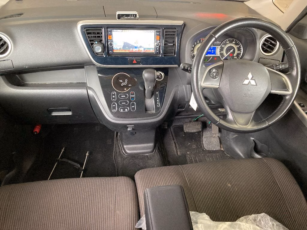 MITSUBISHI EK SPACE