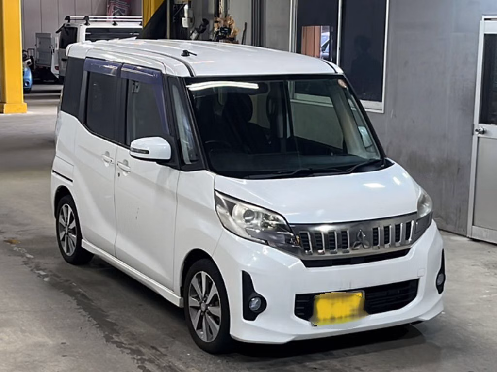 MITSUBISHI EK SPACE