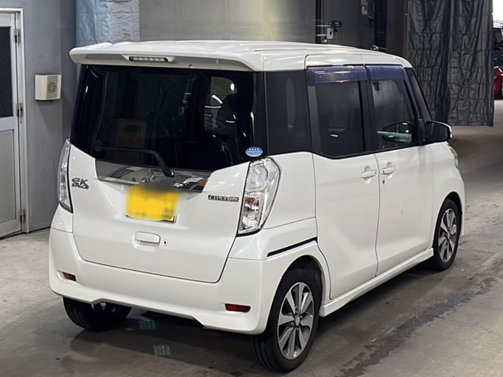 MITSUBISHI EK SPACE