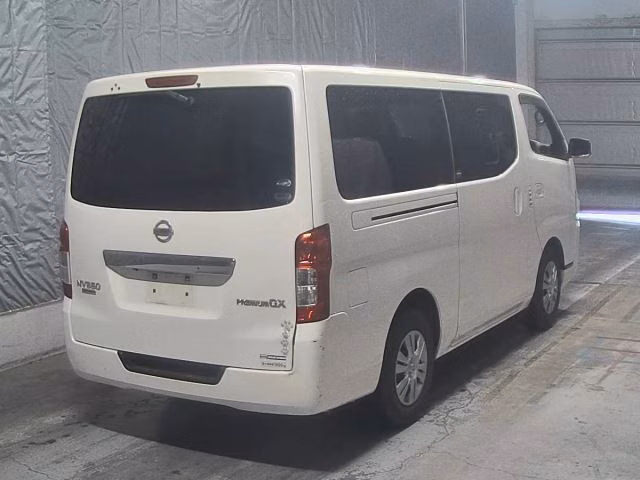 NISSAN NV350 CARAVAN