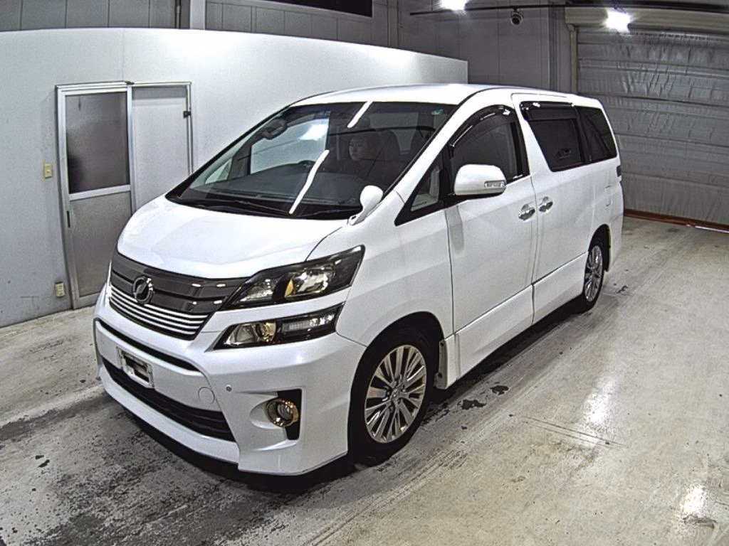 TOYOTA VELLFIRE