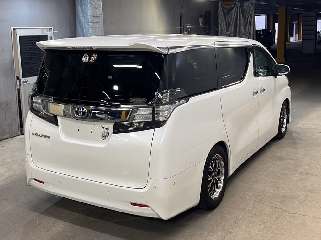TOYOTA VELLFIRE