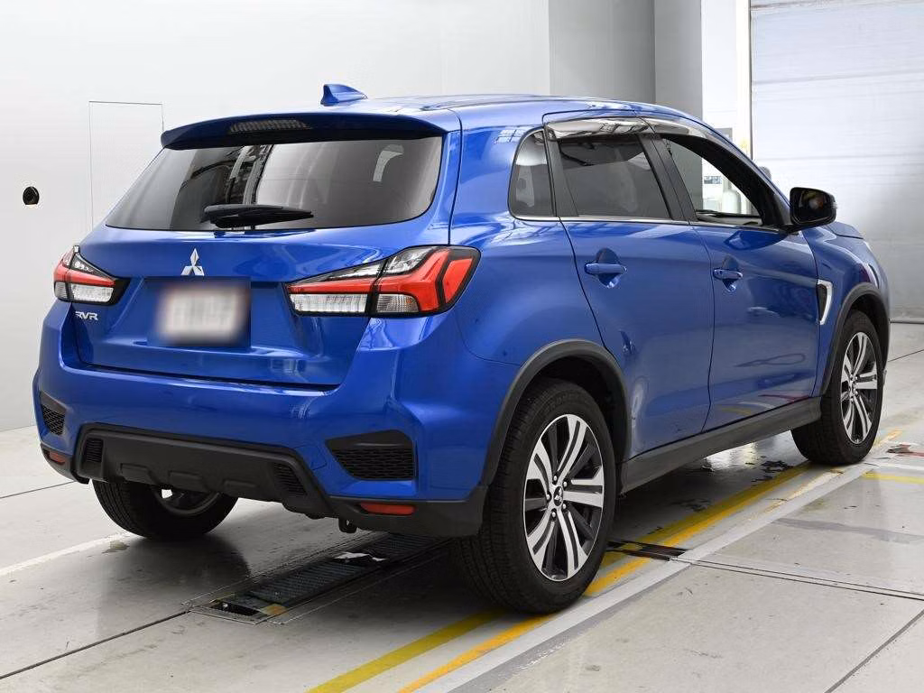 MITSUBISHI RVR
