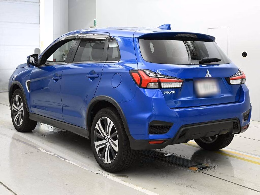 MITSUBISHI RVR